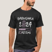 Babushka Loading 2024 Russian Grandma Baby Announc T-shirt (Voorkant)