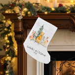 Baby 1e Kerstmis Woodland Dierlijke Waterverf Kleine Kerstsok<br><div class="desc">Dit ontwerp is gemaakt door middel van digitale kunst. Het kan worden aangepast in het gebied dat wordt aangeboden of aangepast door de klik te kiezen om de andere optie aan te passen en de naam, initialen of woorden te wijzigen. U kunt de tekstkleur en de stijl ook veranderen of...</div>