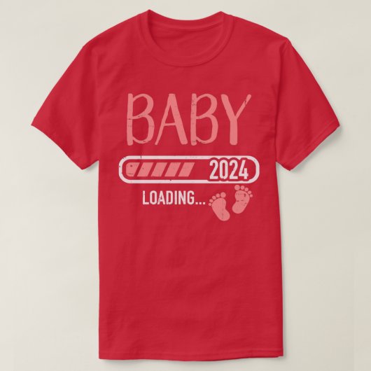 Baby 2024 voor zwangerschapsaankondiging t-shirt (Design voorkant)