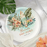 Baby aan boord Tropisch Surf Neutraal Baby shower Papieren Bordje<br><div class="desc">Genderneutraal baby shower uitnodigingsontwerp dat goed werkt voor een jongen of meisje. Met een boho tropische exotische botanische surferscène met een surfplank voor de zomer, met inbegrip van hibiscus floral en monstera en palmgroen. Design heeft een oceaanstrandstad in vibe in de schaduw van perzik, wazige roze, terracotta en aqua met...</div>