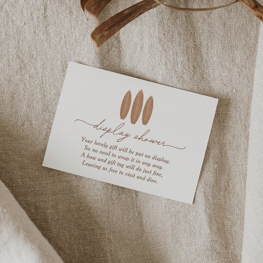 Baby aan boord van een Surfboard Display Shower Informatiekaartje