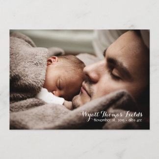 Baby Aankondiging in eenvoudig wit manuscript