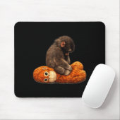 Baby aap slaat muismat (Met muis)