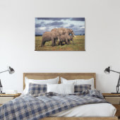 Baby African Elephant with Famy Canvas Afdruk (Insitu (Slaapkamer))
