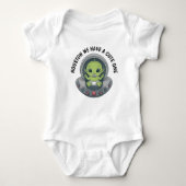 Baby Alien in UFO Romper (Voorkant)
