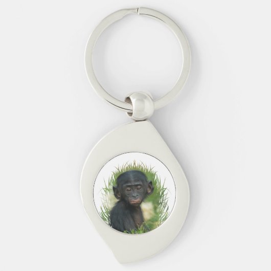 Baby Ape In The Grass Sleutelhanger (Voorkant)