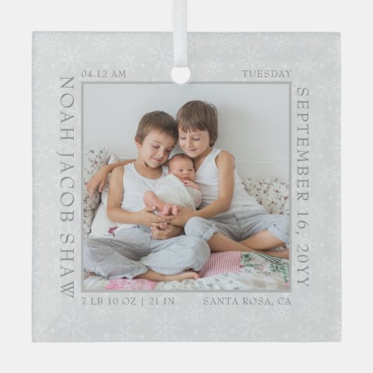 Baby Birth Stats White Snowflake Photo Lijst Glas Ornament (Voorkant)