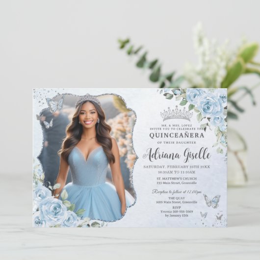 Baby Blauw Bloemen Zilver Quinceañera 16e Afbeeldi Kaart (Staand voorkant)