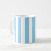 Baby Blauw en Wit Groot Verticaal Streepjespatroon Koffiemok (Voorkant links)