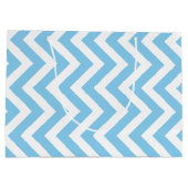 Baby Blauw en Wit Grote Grootte Verticale Chevron Groot Cadeauzakje (Achterkant)