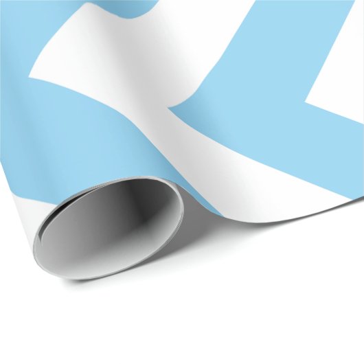 Baby Blauw en Wit Grote Verticale Chevron Strepen Cadeaupapier (Rol Hoek)