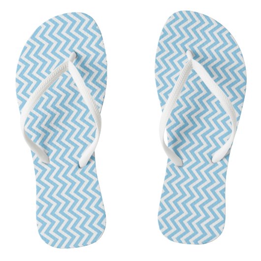 Baby Blauw en Wit Kleine Verticale Chevron Strepen Teenslippers (Voetbed)