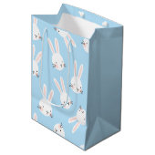 Baby Blue Bunny Medium Cadeauzakje (Voorkant Gekanteld)