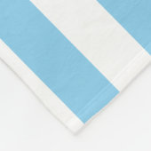 Baby Blue en White Stripes Fleece Blanket (Hoek)