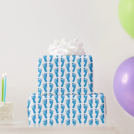 Baby Blue Footprint Wrapping Paper Cadeaupapier (Feestgeschenken)