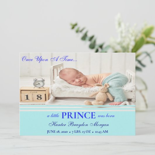 Baby Blue Overlay Geboorteaankondiging Kaart (Staand voorkant)