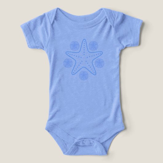 Baby blue tee shirt for boy with starfish shells (Design voorkant)