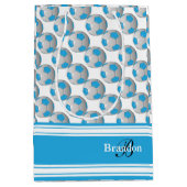 Baby Blue Voetballen Medium Cadeauzakje (Voorkant)