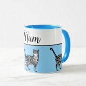 Baby Blue White Tabby cat Katten Whimsical Mum Mok (Voorkant rechts)