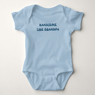 BABY BODYSUIT KNAP ALS OPA