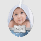 Baby Boy 1st Kerstmis met Snowflakes Ornament (voorkant)