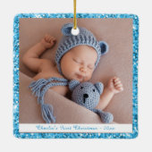 Baby Boy Aangepast Mijn eerste kerstblauwe glitter Keramisch Ornament (Achterkant)