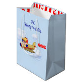 Baby Boy Airplane Pilot Medium Cadeauzakje (Achterkant Gekanteld)