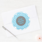 Baby Boy Blue Gingham Foto Ronde Sticker (Envelop)