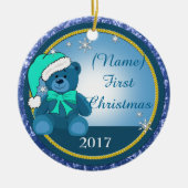 Baby Boy Blue Teddy Bear Persoonlijk Kerstmis Keramisch Ornament (Voorkant)