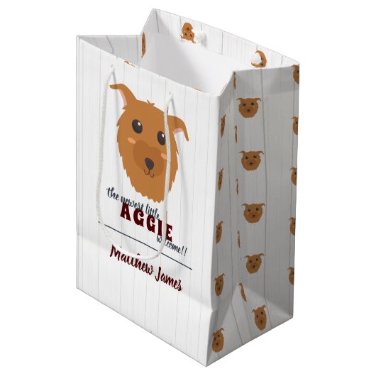 Baby Boy Dog Maroon Baby shower Medium Cadeauzakje (Voorkant Gekanteld)