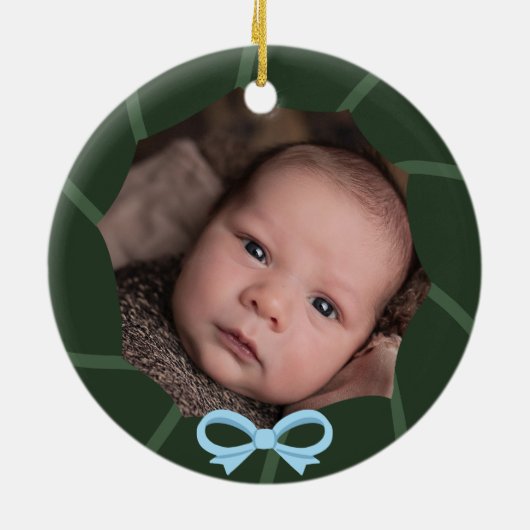 Baby Boy First Christmas ornament blauw & groen (Achterkant)