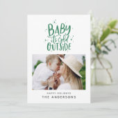 Baby buiten de typografie save the date (Staand voorkant)