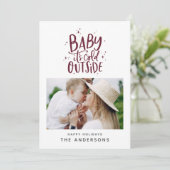 Baby buiten de typografie save the date (Staand voorkant)