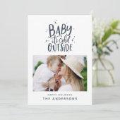 Baby buiten de typografie save the date (Staand voorkant)