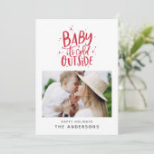 Baby buiten de typografie save the date (Staand voorkant)