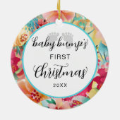Baby Bump's eerste kerst voetafdruk vakantie Keramisch Ornament (Achterkant)