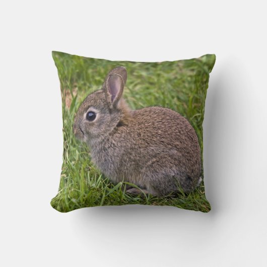 Baby Bunny Pillow Kussen (Voorkant)