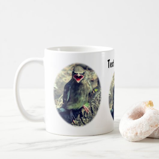 Baby Cedar Waxwing Bird Personalized Natuur Koffiemok (Met donut)