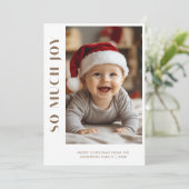 Baby Christmas So Much Joy Kind Grappige Foto Feestdagenkaart (Staand voorkant)