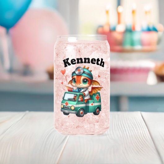 Baby Dragon op een ambulance-avontuur! Blikvorm Glas (Insitu (Baby Shower))