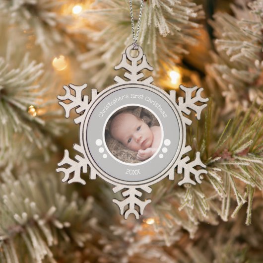 Baby Eerste foto jaar grijs wit Tin Sneeuwvlok Ornament (Boom)