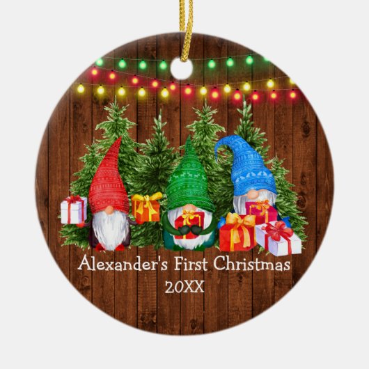 Baby Eerste kerstgnomen met lights Rustic Keramisch Ornament (Voorkant)