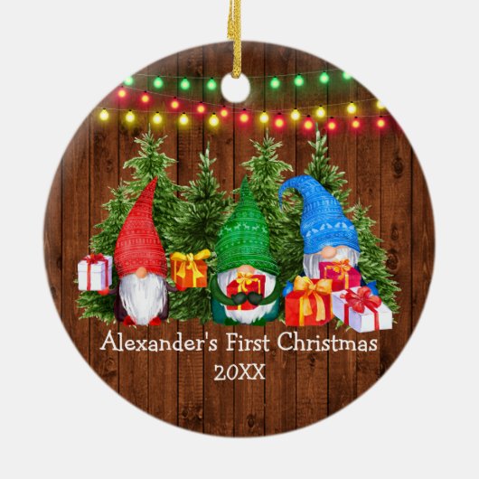 Baby Eerste kerstgnomen met lights Rustic Keramisch Ornament (Achterkant)