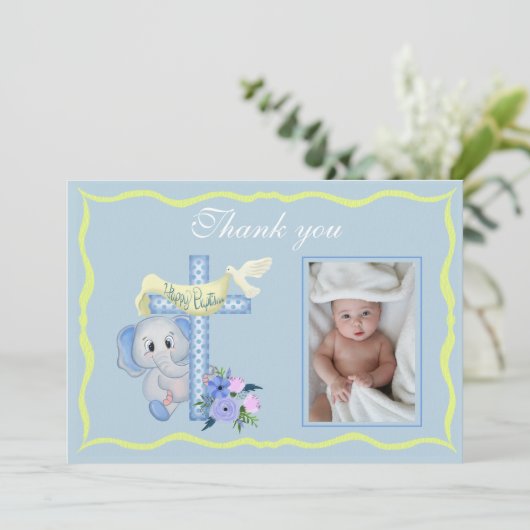 Baby Elephant Cross en Dove Baptisme Hartelijk dan Bedankkaart (Staand voorkant)