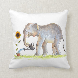 Baby Elephant Pillow Kussen