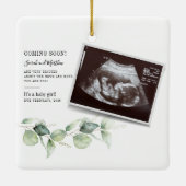 Baby Eucalyptus Botanische Zwangerschap Aankondigi Keramisch Ornament (Achterkant)