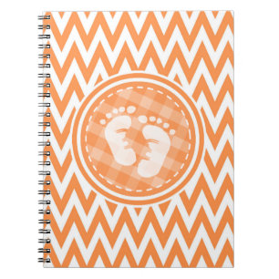 Baby Feet; Oranje en witte Chevron Notitieboek