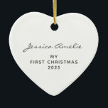 Baby First Christmas 2024 Gepersonaliseerde witte  Keramisch Ornament<br><div class="desc">Vier de eerste kerst van je baby met dit hartvormige minimalistische typografie-ornament in klassiek wit, gepersonaliseerd met de naam en foto van je kind. Perfect voor het herdenken van deze speciale mijlpaal, dit aangepaste ornament maakt een doordachte aandenken en een geweldig cadeau idee voor nieuwe ouders. Ideaal voor diegenen die...</div>