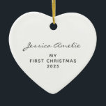 Baby First Christmas 2024 Gepersonaliseerde witte  Keramisch Ornament<br><div class="desc">Vier de eerste kerst van je baby met dit hartvormige minimalistische typografie-ornament in klassiek wit, gepersonaliseerd met de naam en foto van je kind. Perfect voor het herdenken van deze speciale mijlpaal, dit aangepaste ornament maakt een doordachte aandenken en een geweldig cadeau idee voor nieuwe ouders. Ideaal voor diegenen die...</div>