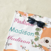 Baby Floral Fox Custom Name Ombre Pattern Strandlaken (In situ)